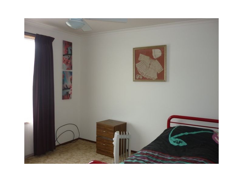 23 -23A Charles, Jeparit VIC 3423