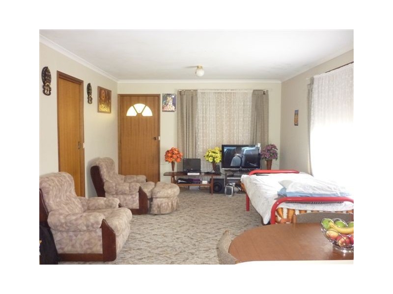 23 -23A Charles, Jeparit VIC 3423