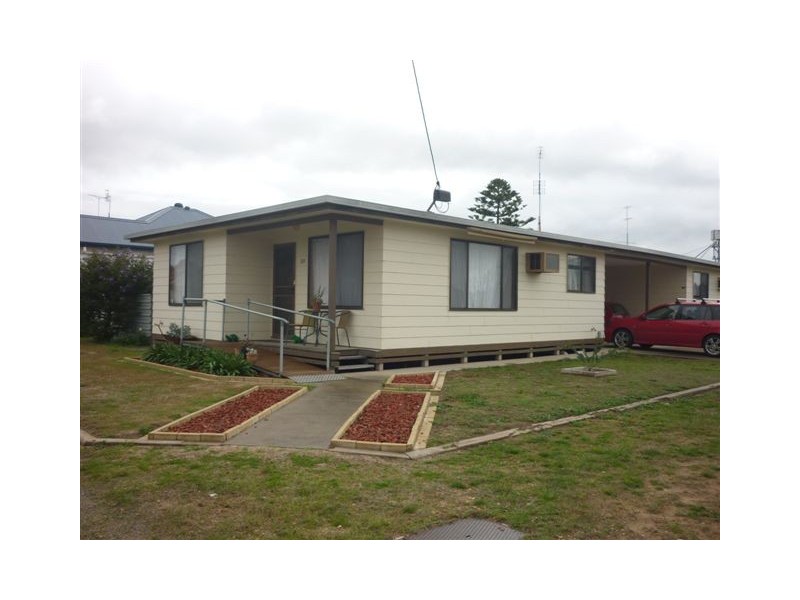 23 -23A Charles, Jeparit VIC 3423