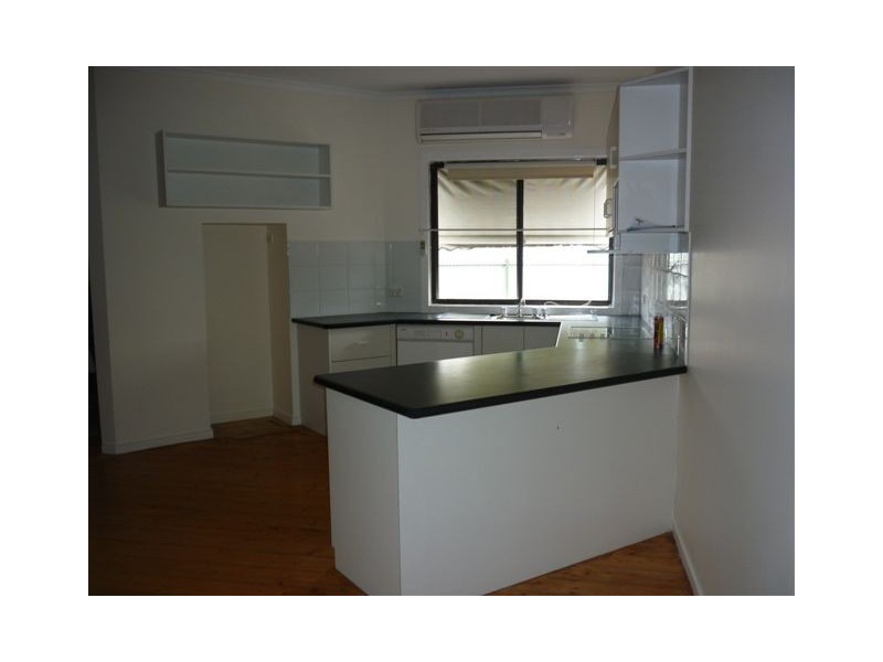 1 Meyer Street, Donald VIC 3480