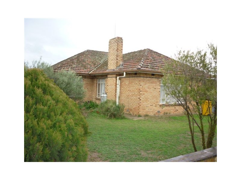 36 Dennys Street, Hopetoun VIC 3396