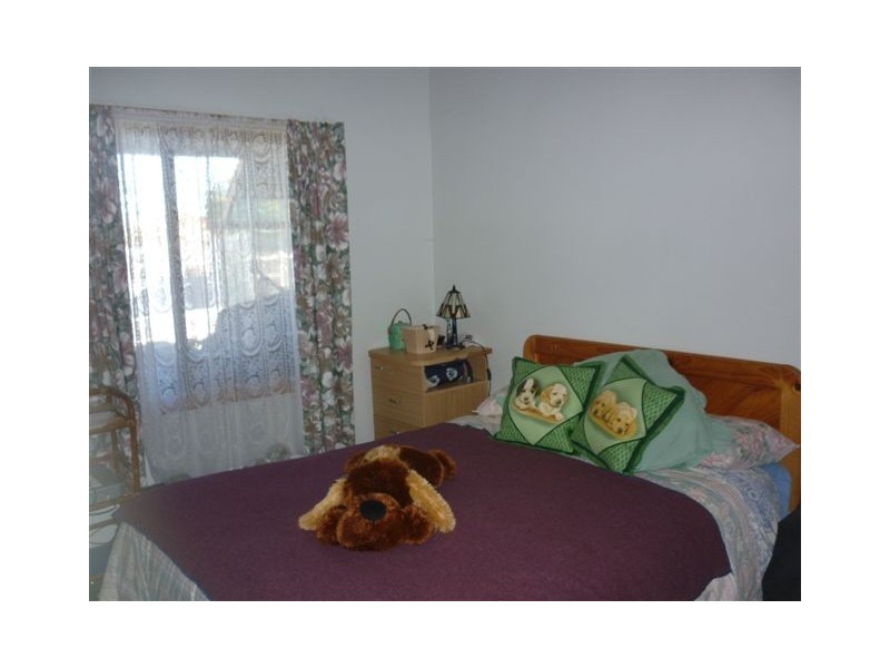 20 Lake Street, Rainbow VIC 3424