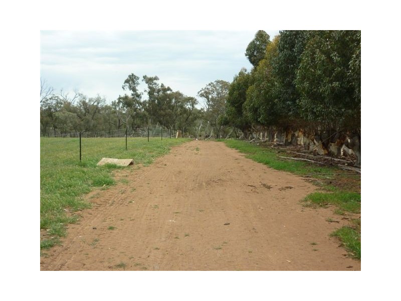2400 Antwerp – Woorak Road Antwerp, Dimboola VIC 3414