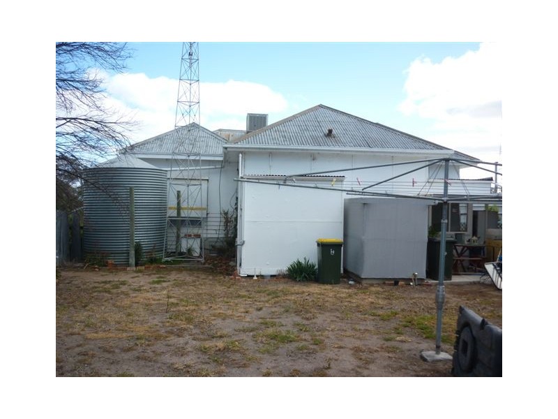 3 Riverside Street, Jeparit VIC 3423