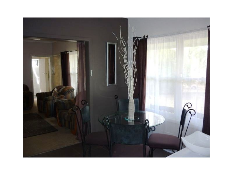 2 Burma Avenue, Warracknabeal VIC 3393