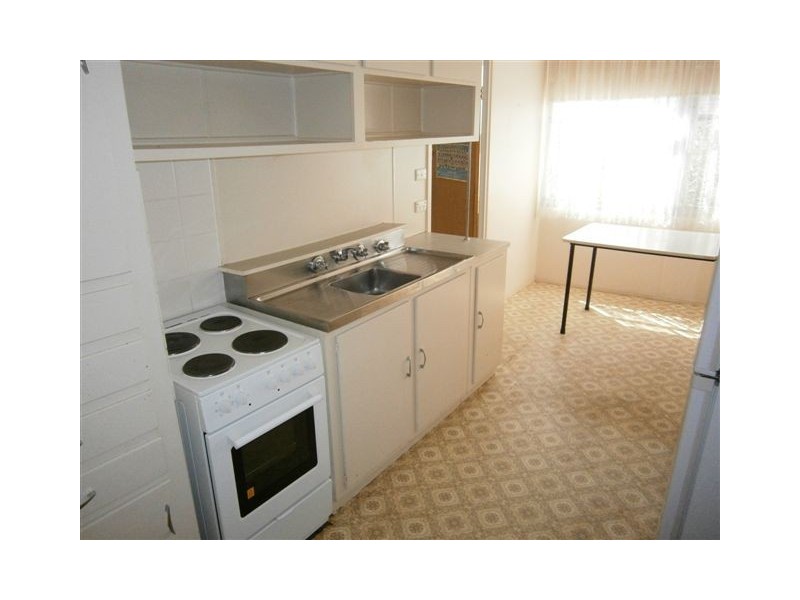 30 Gould Street, Warracknabeal VIC 3393