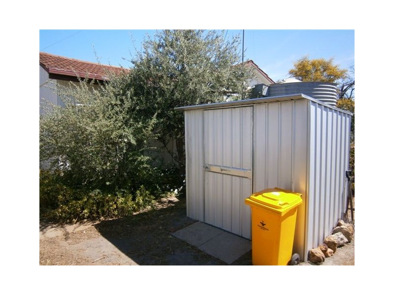 30 Gould Street, Warracknabeal VIC 3393