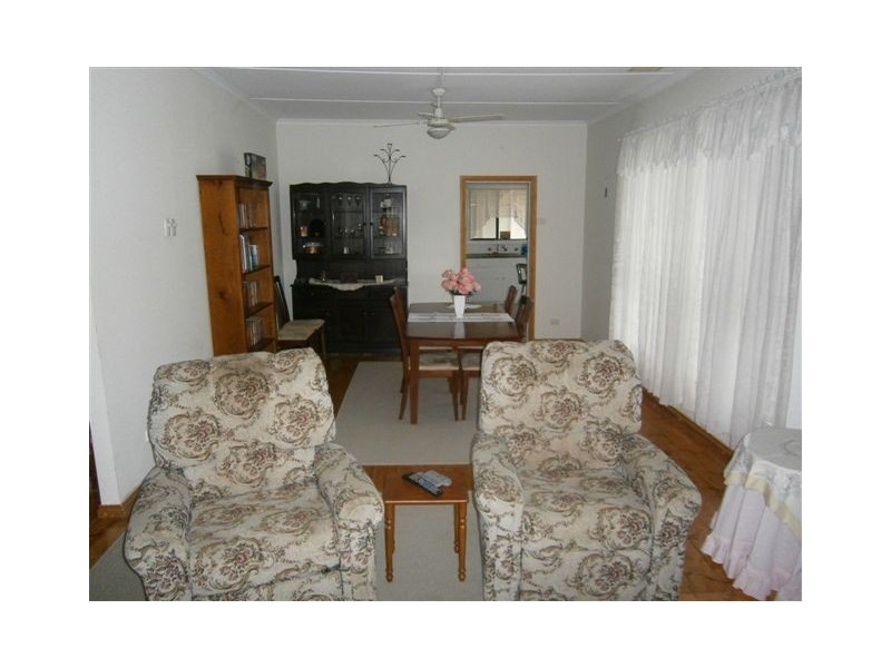 49 Charles Street, Jeparit VIC 3423