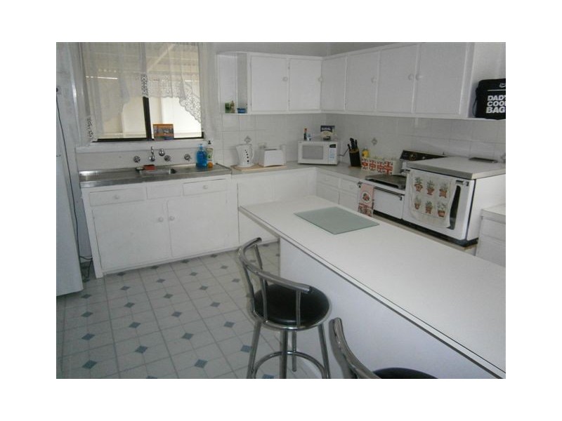 49 Charles Street, Jeparit VIC 3423