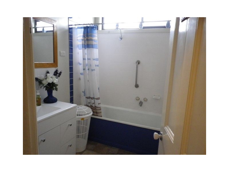 38 Woolcock Street, Warracknabeal VIC 3393