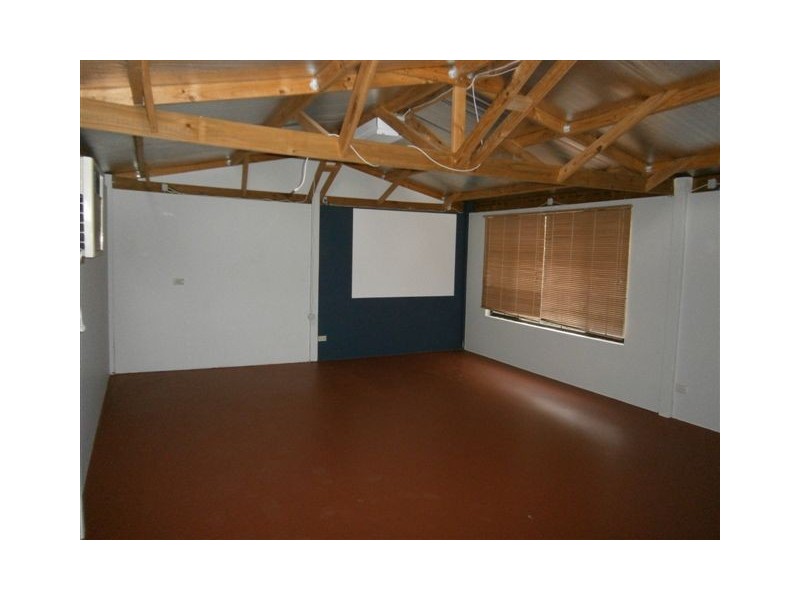 7 Thomas Street, Warracknabeal VIC 3393
