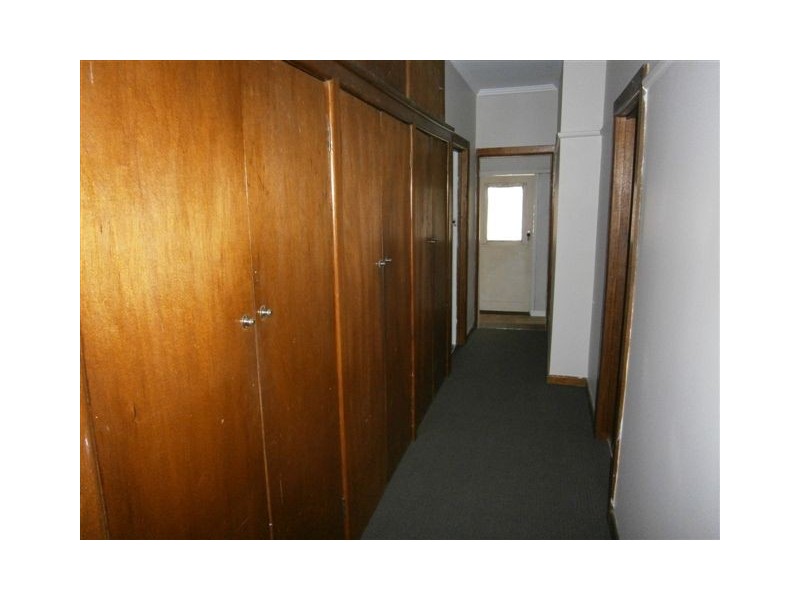 49A Molyneaux Street, Warracknabeal VIC 3393