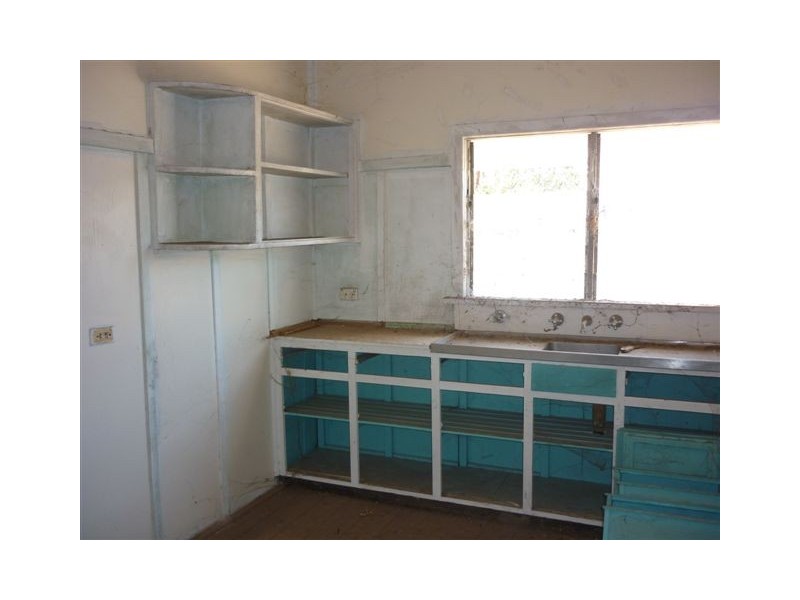 61 Jamouneau Street, Warracknabeal VIC 3393