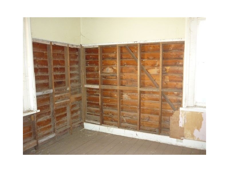 61 Jamouneau Street, Warracknabeal VIC 3393