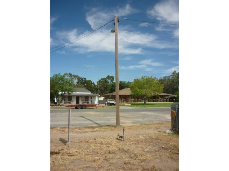 9 Anderson Street, Warracknabeal VIC 3393