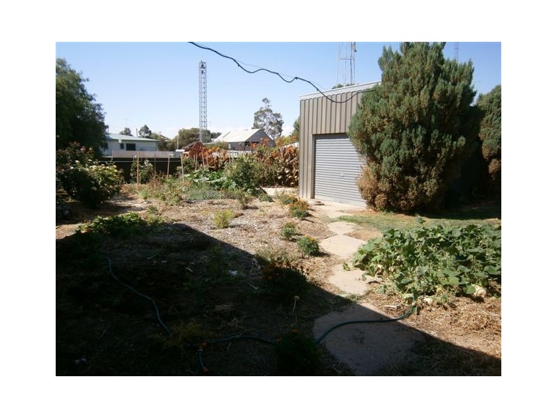 1 Dingwell Street, Beulah VIC 3395
