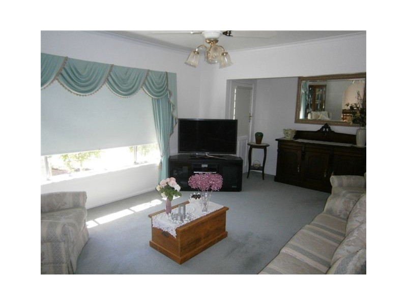 3 Petering Street, Minyip VIC 3392