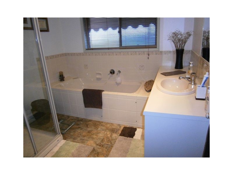 2 Daphne Street, Jeparit VIC 3423