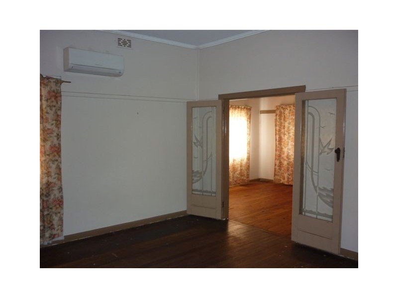 2 Upper Roy Street, Jeparit VIC 3423