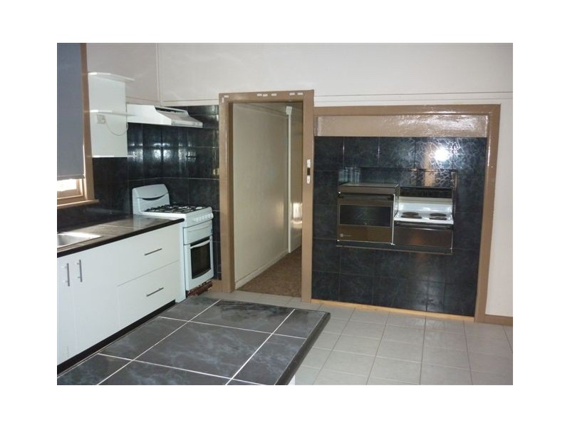 2 Upper Roy Street, Jeparit VIC 3423