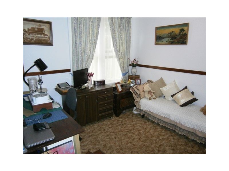 8 Craig Avenue, Warracknabeal VIC 3393