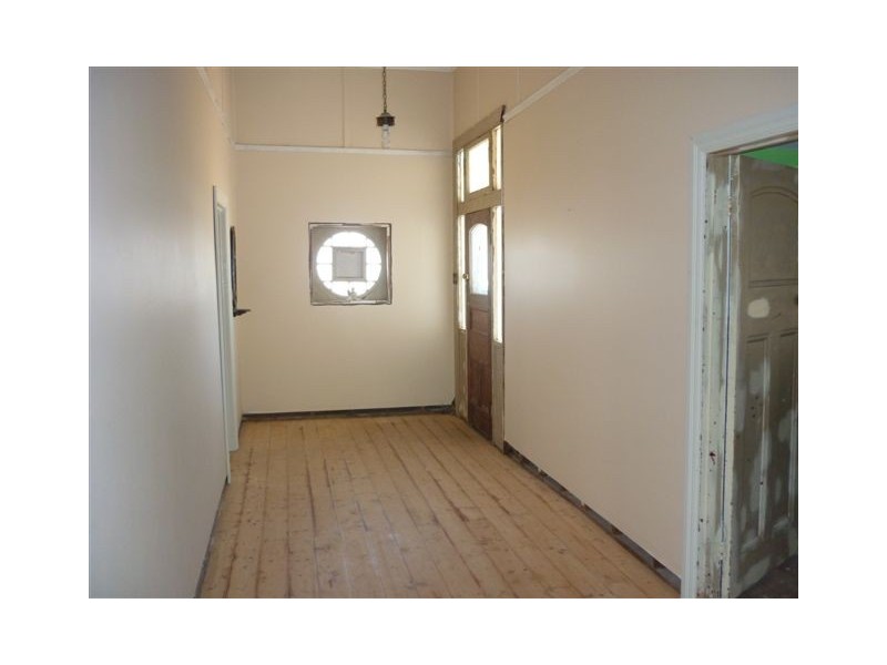 56 Lyle Street, Warracknabeal VIC 3393