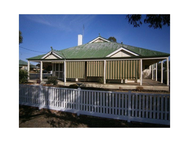 92 Devereux Street, Warracknabeal VIC 3393