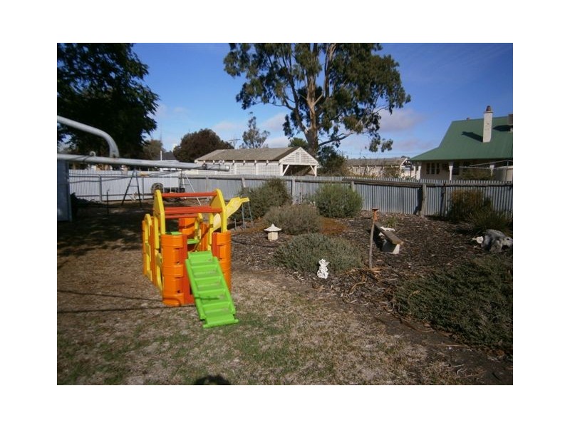 92 Devereux Street, Warracknabeal VIC 3393