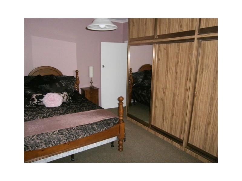 2 Dodgshun Street, Hopetoun VIC 3396