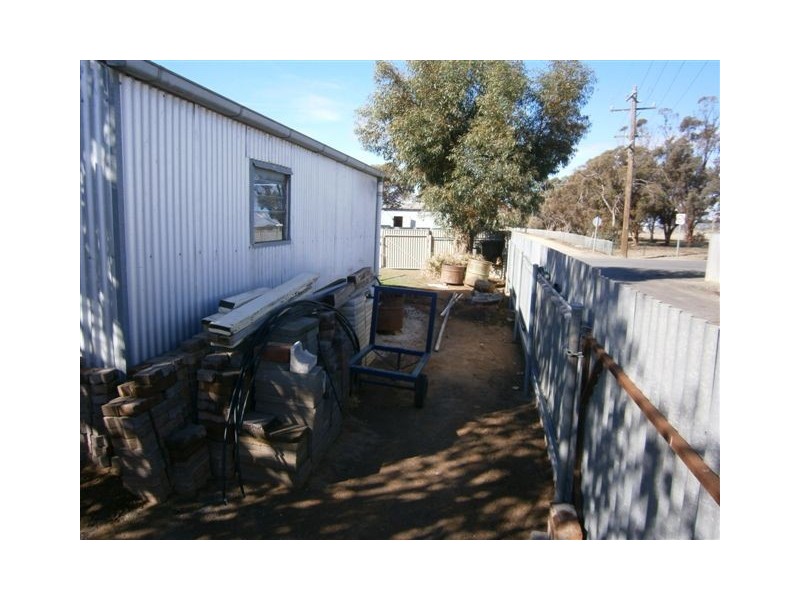2 Dodgshun Street, Hopetoun VIC 3396