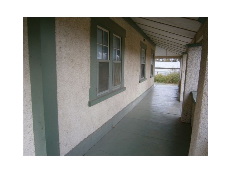 10 School Street, Dimboola VIC 3414