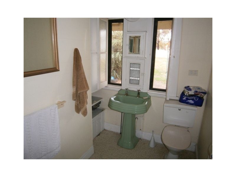 10 School Street, Dimboola VIC 3414