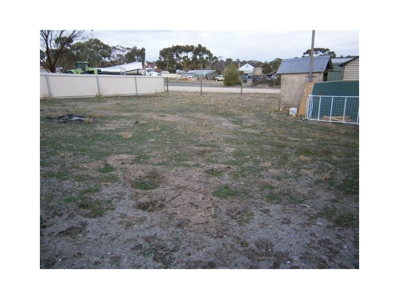 10 School Street, Dimboola VIC 3414