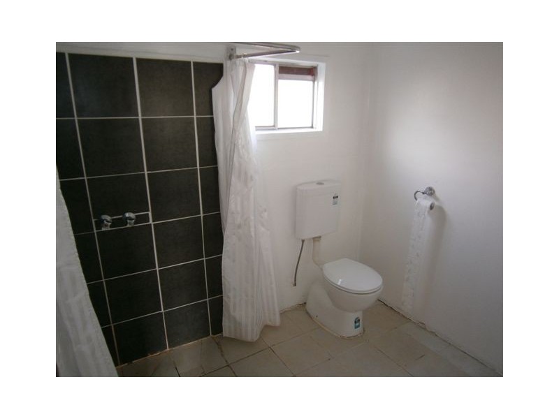 12 Molyneaux Street, Warracknabeal VIC 3393