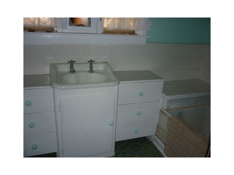 163 Woods Street, Donald VIC 3480