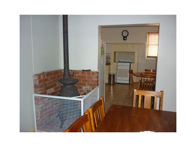 163 Woods Street, Donald VIC 3480