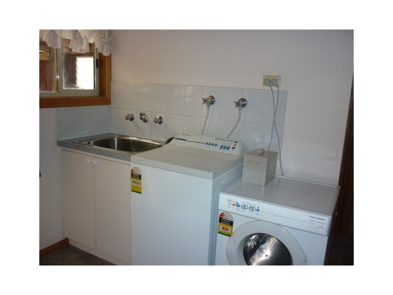 163 Woods Street, Donald VIC 3480