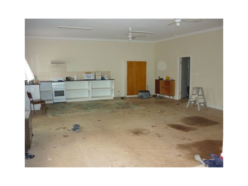 16 Henty Highway, Beulah VIC 3395