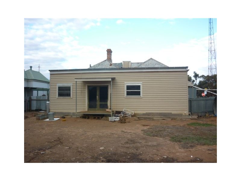 16 Henty Highway, Beulah VIC 3395