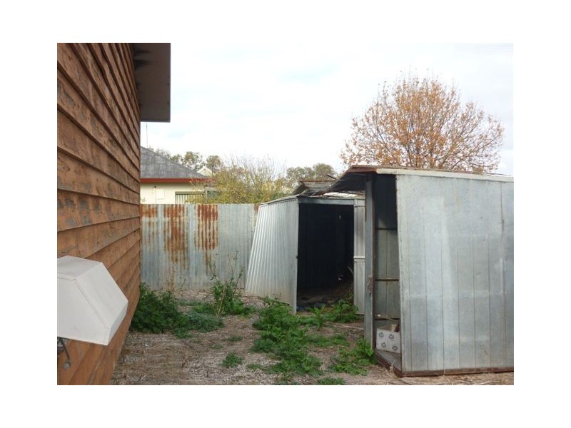 46A Molyneaux Street, Warracknabeal VIC 3393