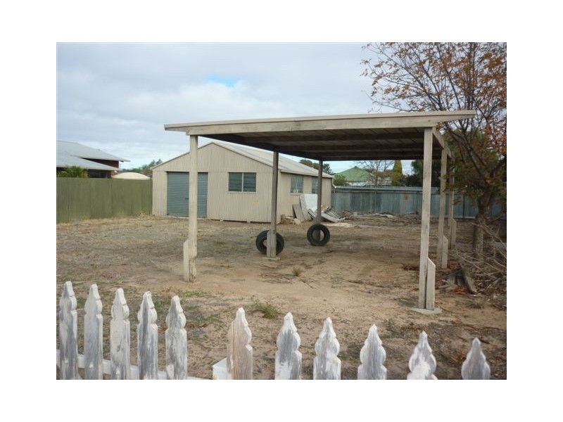 46A Molyneaux Street, Warracknabeal VIC 3393