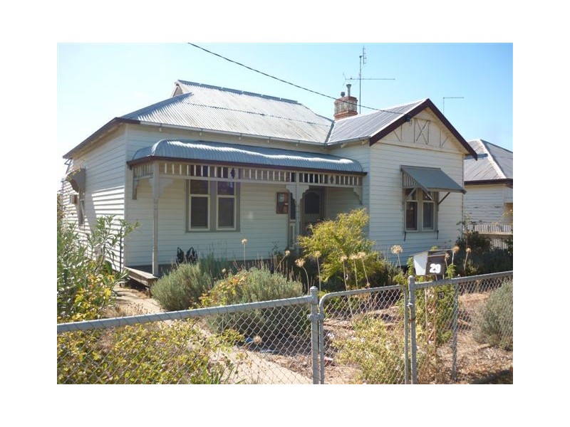 29 Cave Street, Donald VIC 3480