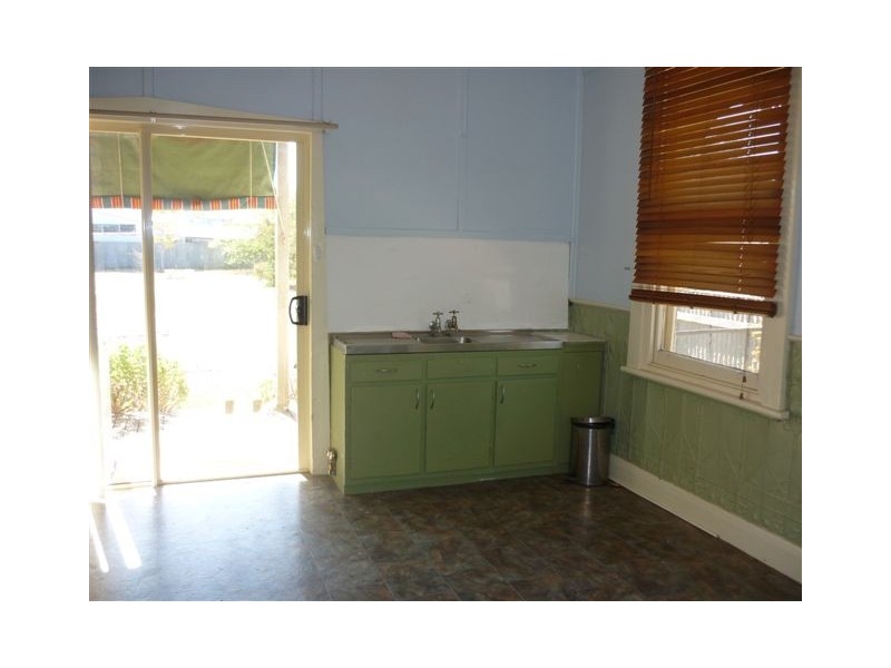 29 Cave Street, Donald VIC 3480