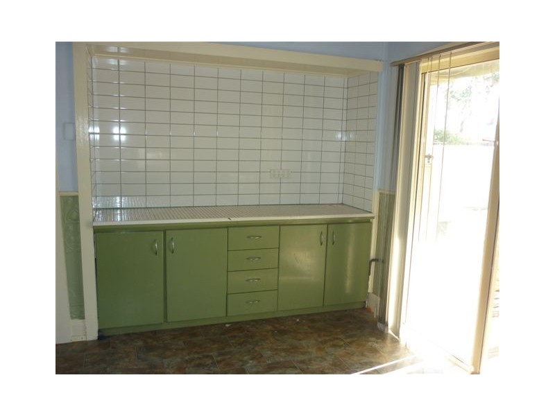 29 Cave Street, Donald VIC 3480