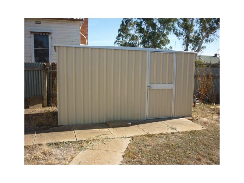 29 Cave Street, Donald VIC 3480