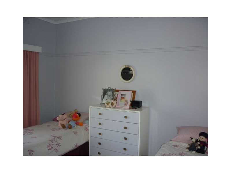 28 McLean Street, Warracknabeal VIC 3393