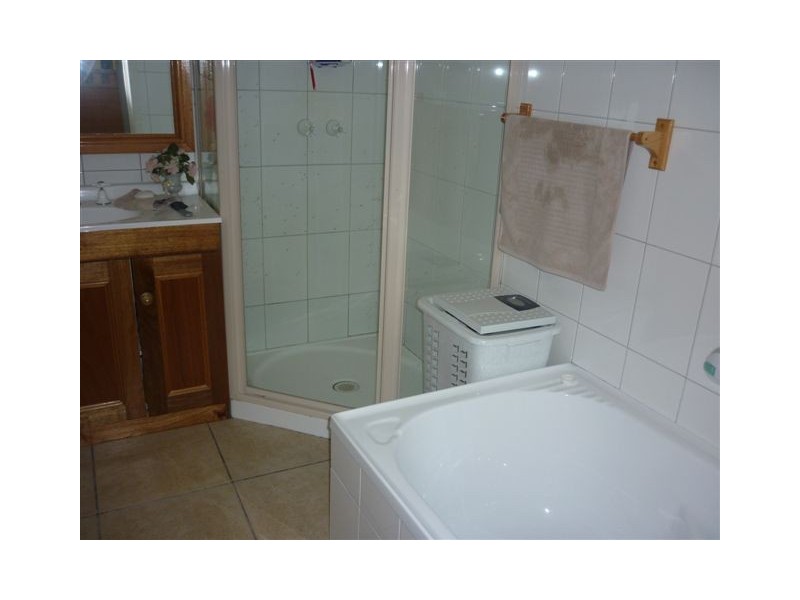 28 McLean Street, Warracknabeal VIC 3393