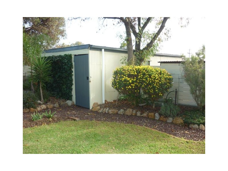 28 McLean Street, Warracknabeal VIC 3393