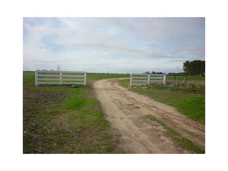 5214 Stawell – Warracknabeal Road, Rupanyup VIC 3388