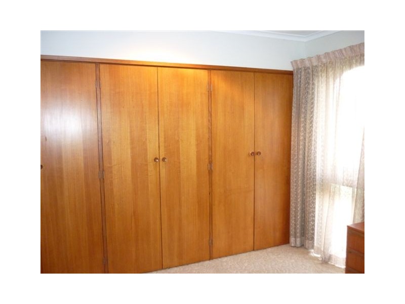 10 Campbell Street, Donald VIC 3480